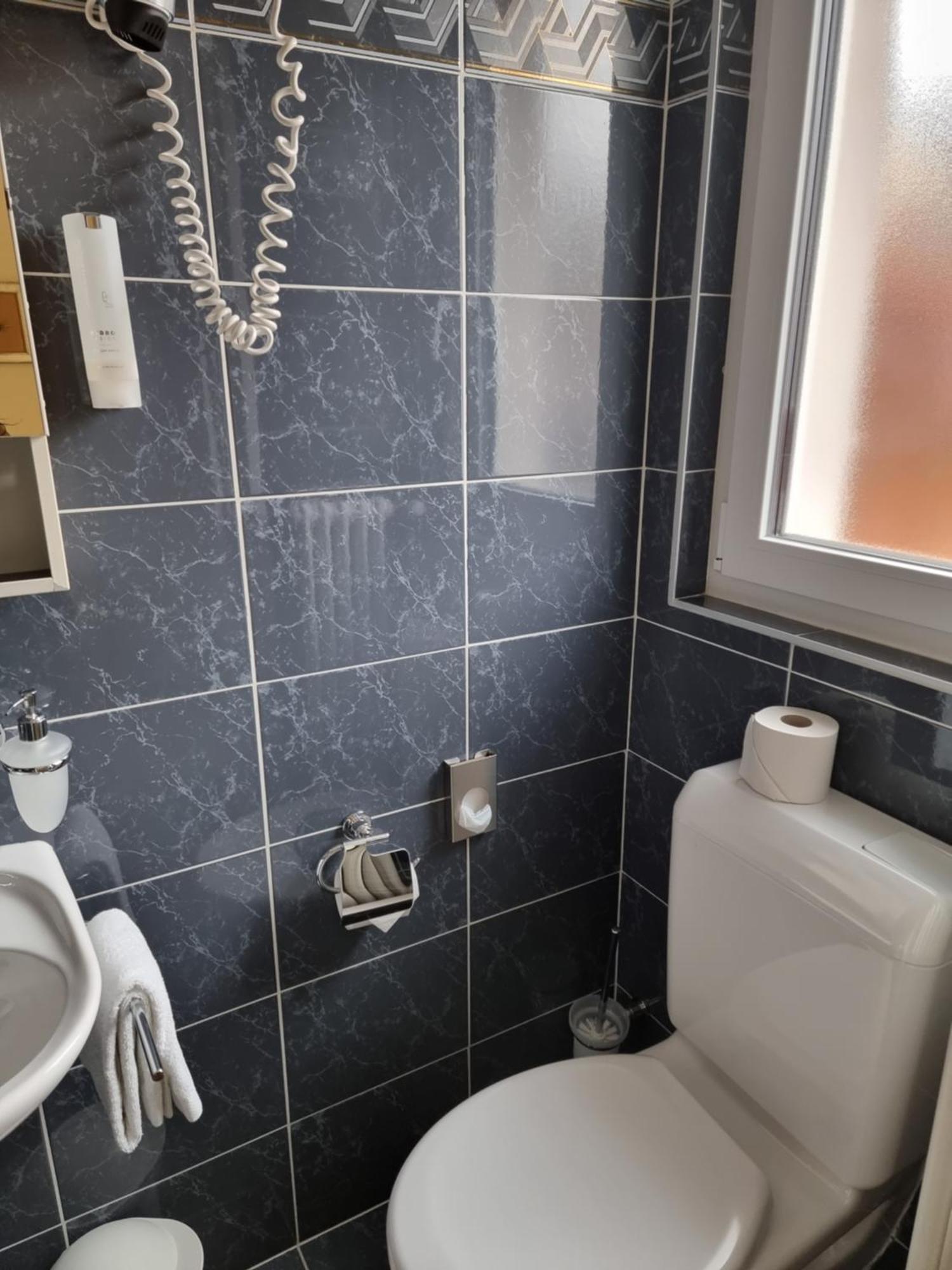 Hotel Garni Golf Ascona Room photo