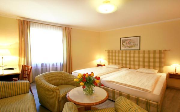 Hotel Garni Golf Ascona Exterior photo