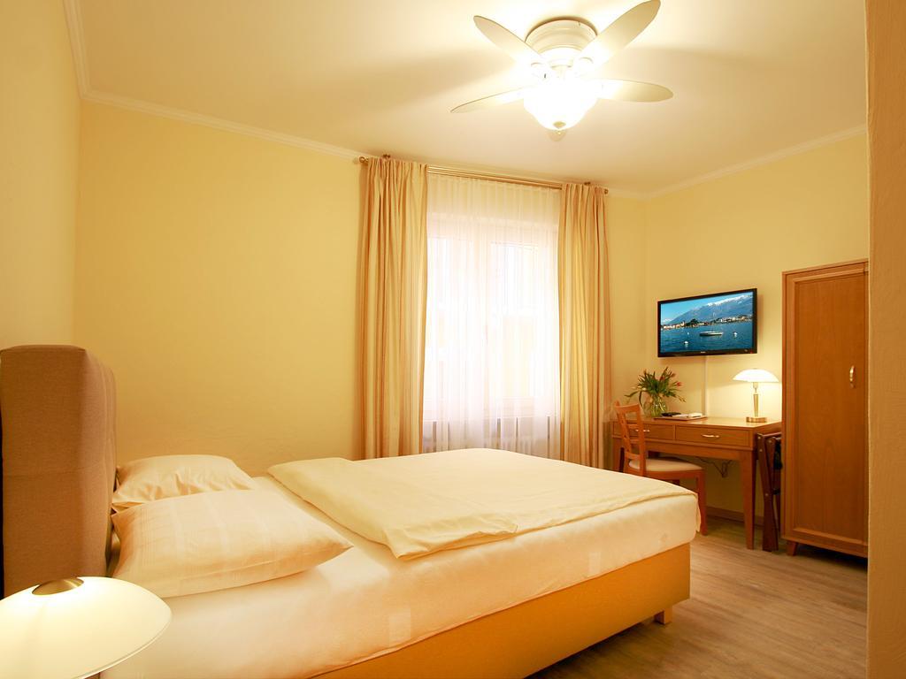 Hotel Garni Golf Ascona Exterior photo