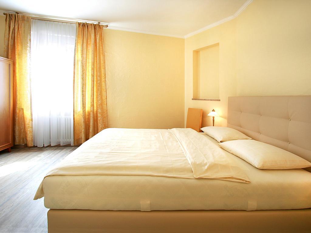 Hotel Garni Golf Ascona Exterior photo